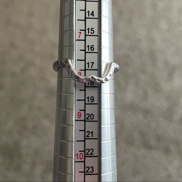 💛 2/$20 💛 Fragrant Jewels ring. Sz. 8 - Picture 3 of 3